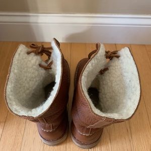 used duckfeet boots